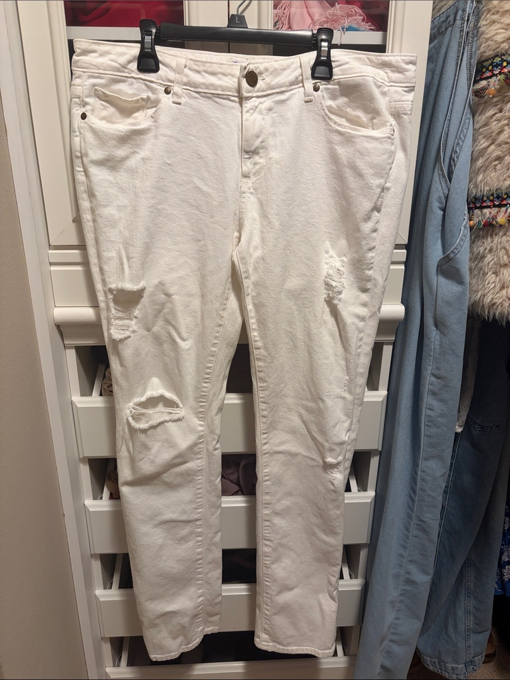 PAIGE White Distressed Jeans - Casual Slim Fit size 30